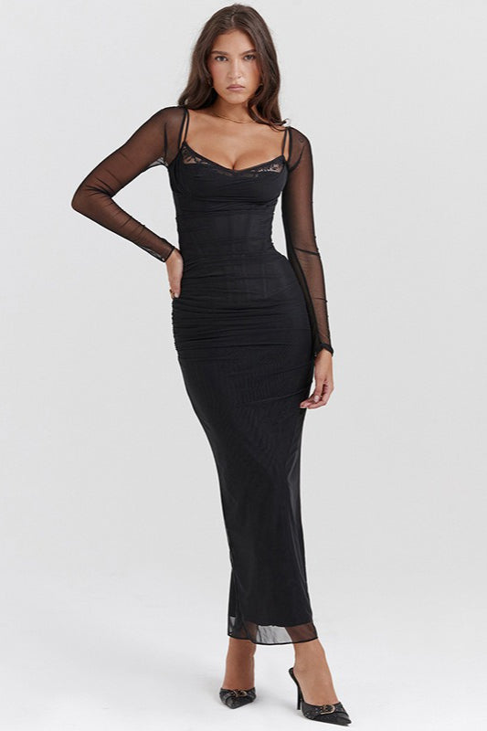 Elegantes Maxikleid mit Mesh Spitze und hohem Schlitz
