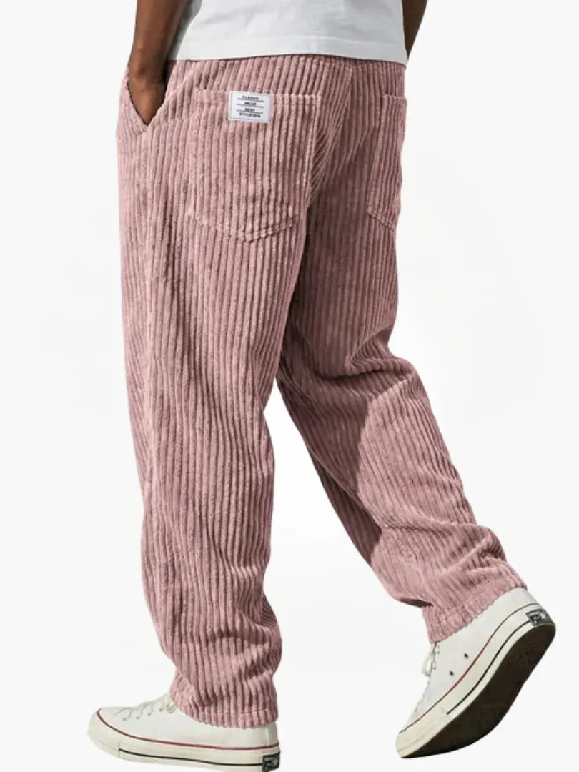 Herren Cordhose gerade geschnitten bequem und locker