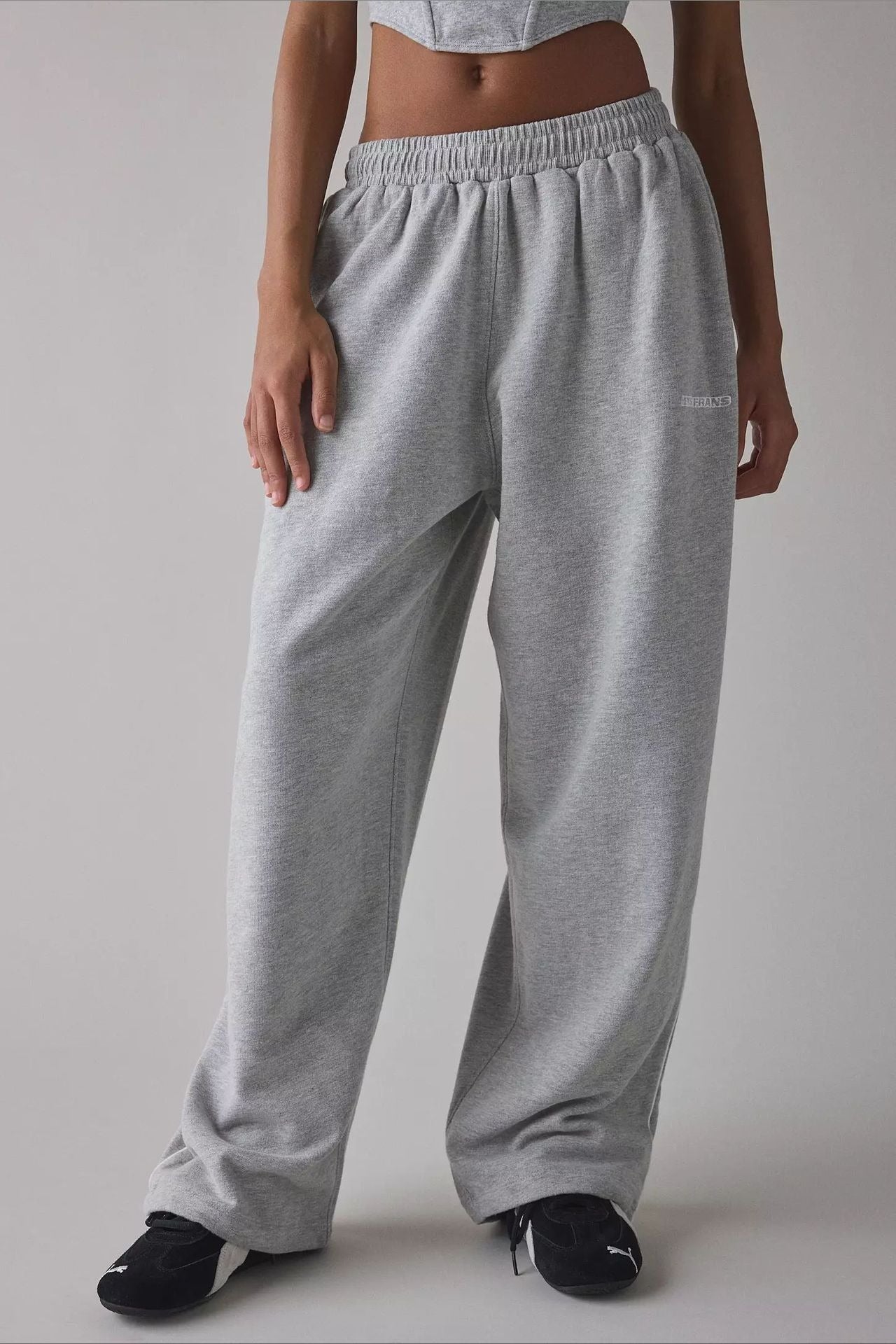 Lange bestickte Relax Strickhose mit elastischem Bund
