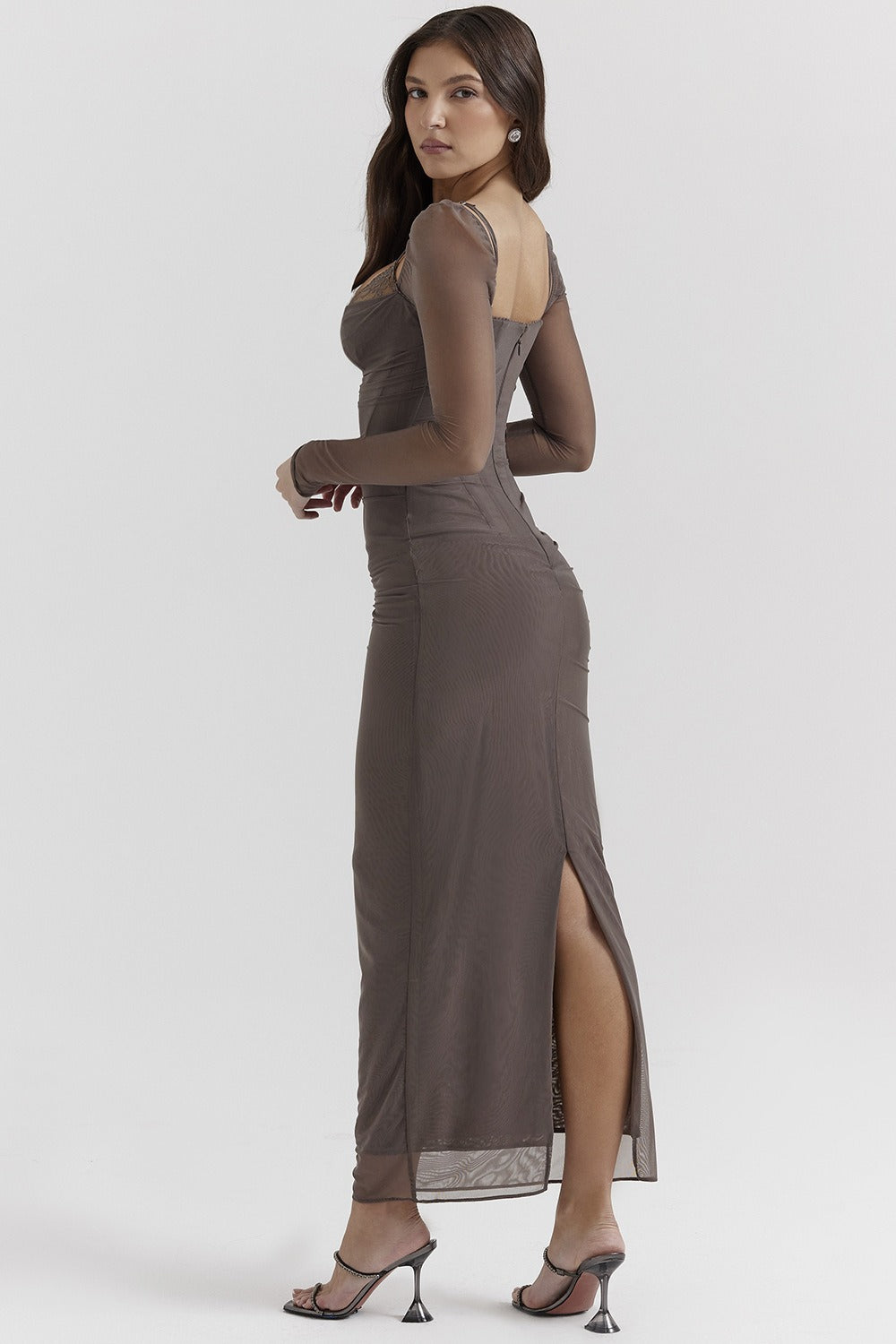 Elegantes Maxikleid mit Mesh Spitze und hohem Schlitz