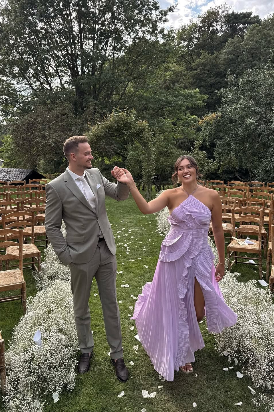 Eliza Damen plissiertes Rüschen-Maxikleid