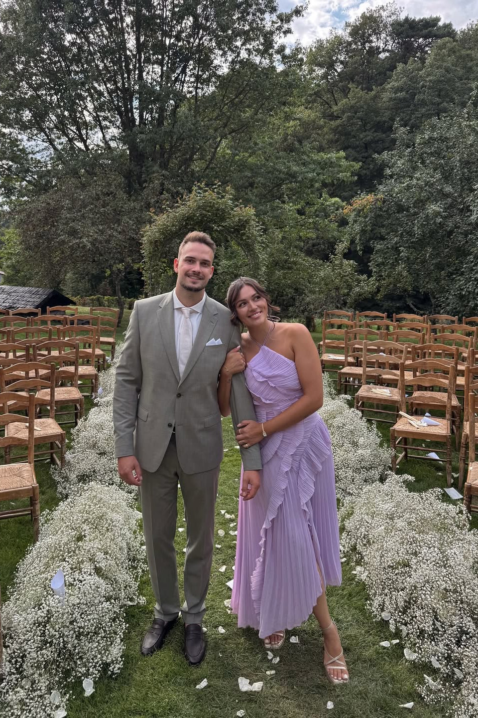 Eliza Damen plissiertes Rüschen-Maxikleid