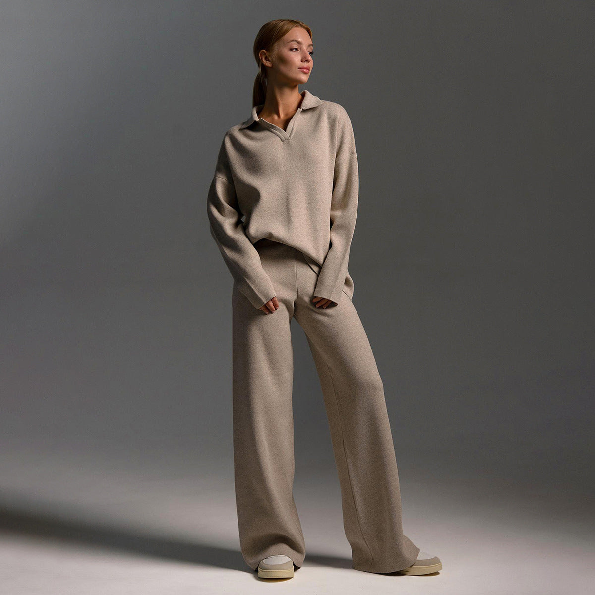 Damen Lounge Set mit Weitbein Hose und Polo Pullover