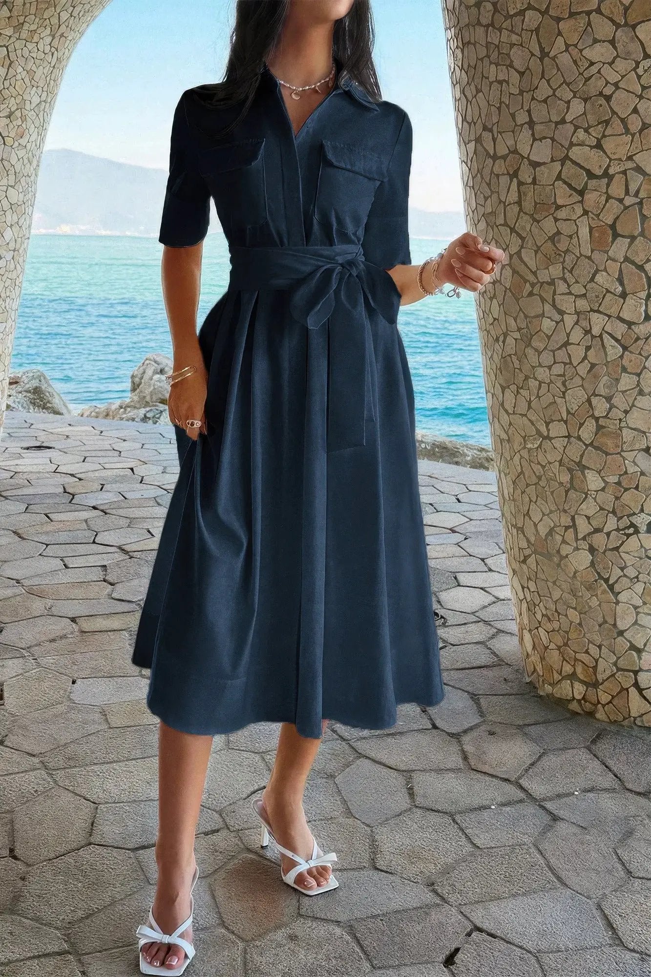 Damen A Linie Kleid mit Taschen und Umlegekragen