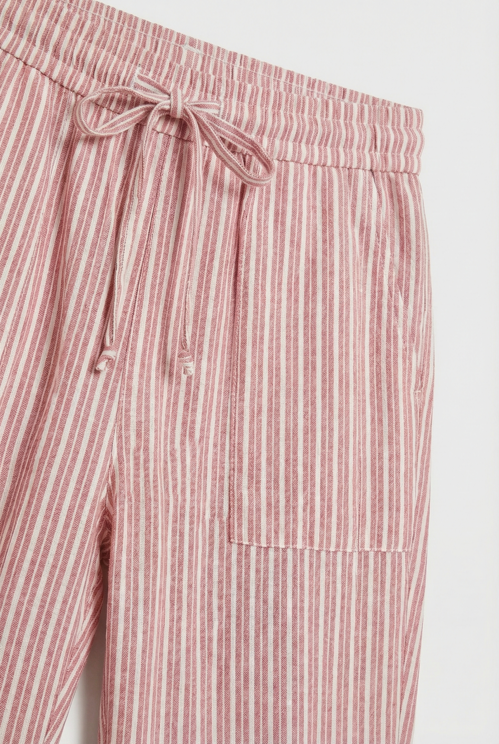 Damen Leichte Hose mit weitem Bein – Lockerer Schnitt für den Alltag