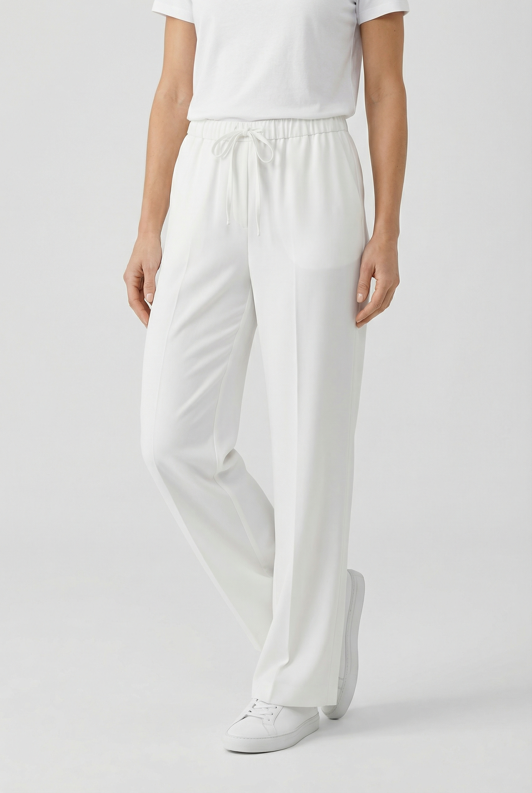 Damen Leinenhose mit Schnürung vorne – Sommerlicher Lace-Up Style