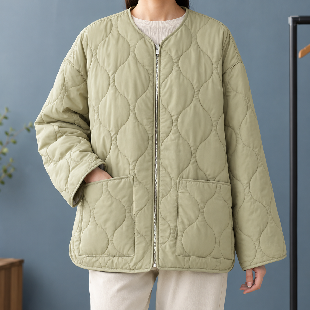 Damen Steppjacke mit Rundhalsausschnitt