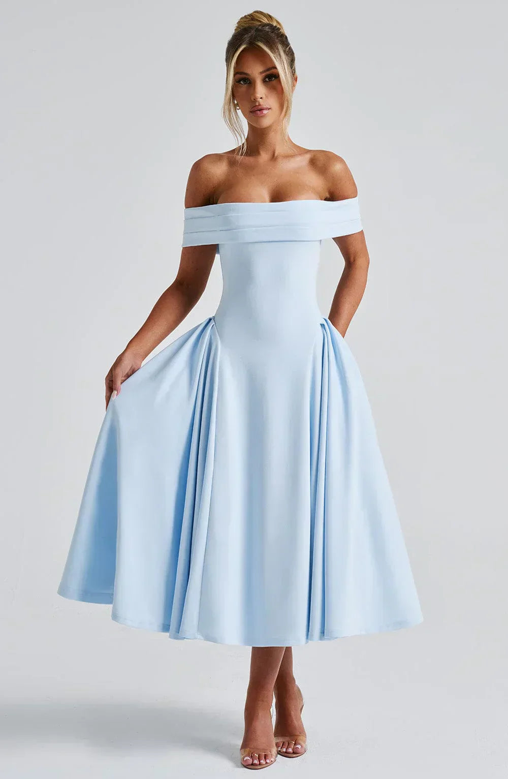 Nyx - Mühelos elegantes Midikleid