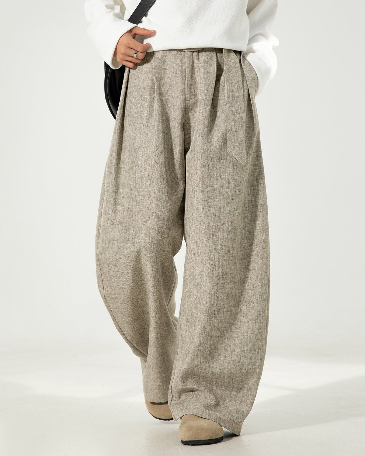 Damen weite Wollhose mit Gürtel