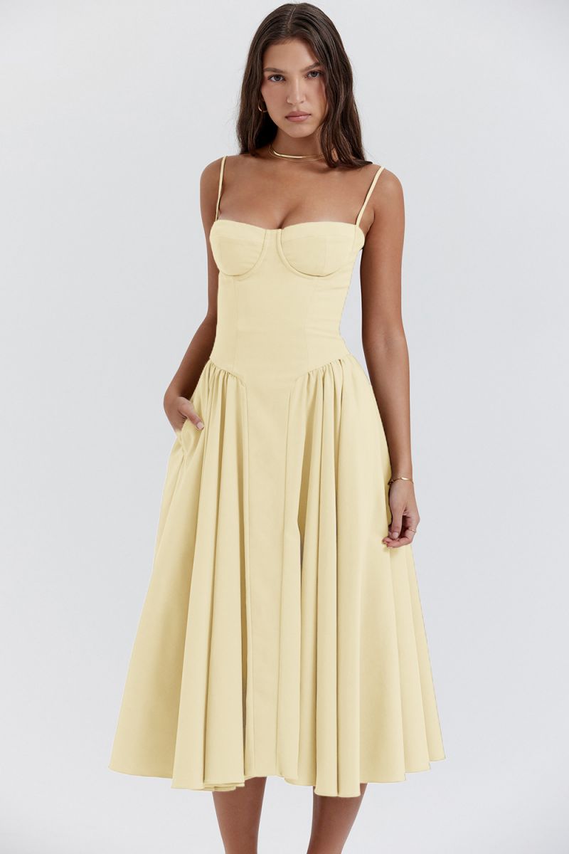 Chloris - Taillenformendes Sommerkleid