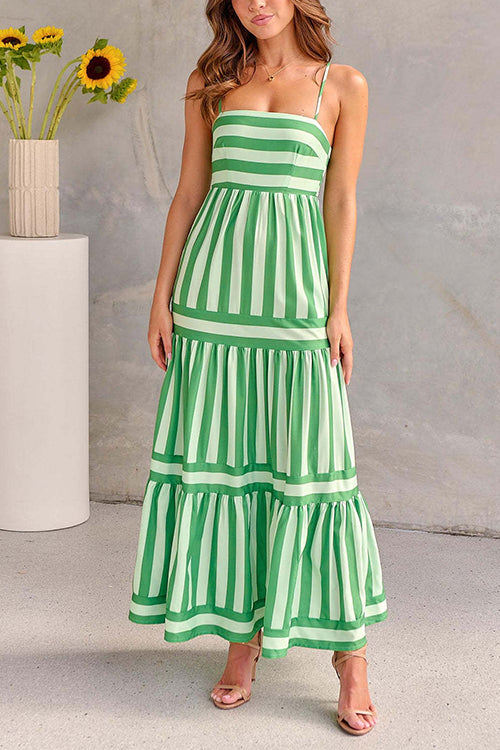 Spaghettiträger Maxikleid mit Color Block Streifen und abgestuften Lagen