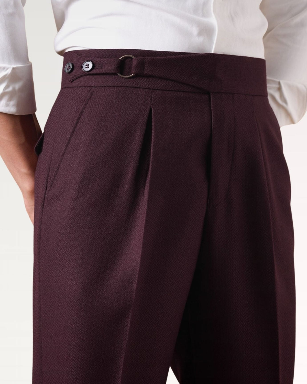Herren Bundfaltenhose in Burgunder