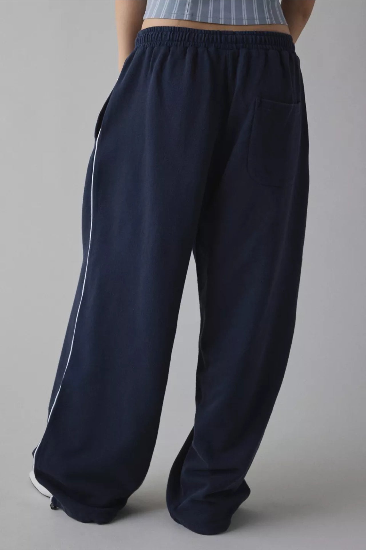 Lange bestickte Relax Strickhose mit elastischem Bund