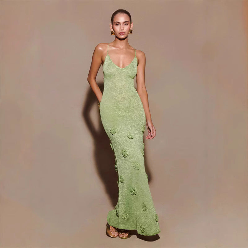 Damen Häkelkleid mit floralen Pailletten ideal für den Frühling