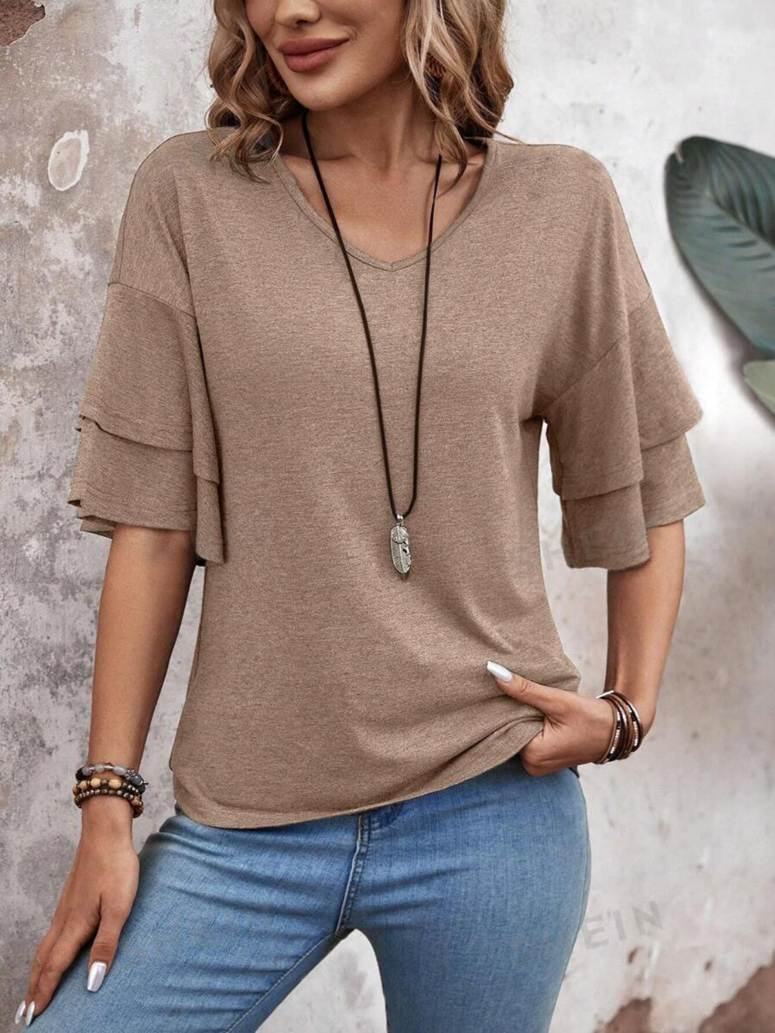 Ella | Halbarm-Bluse mit V-Ausschnitt