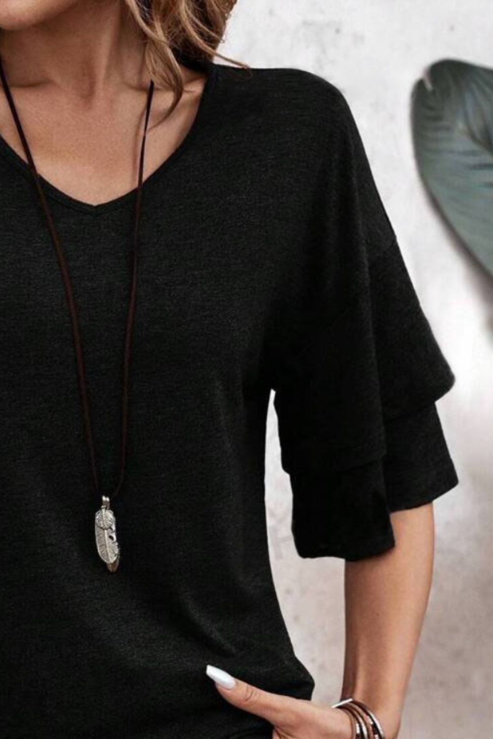 Ella | Halbarm-Bluse mit V-Ausschnitt