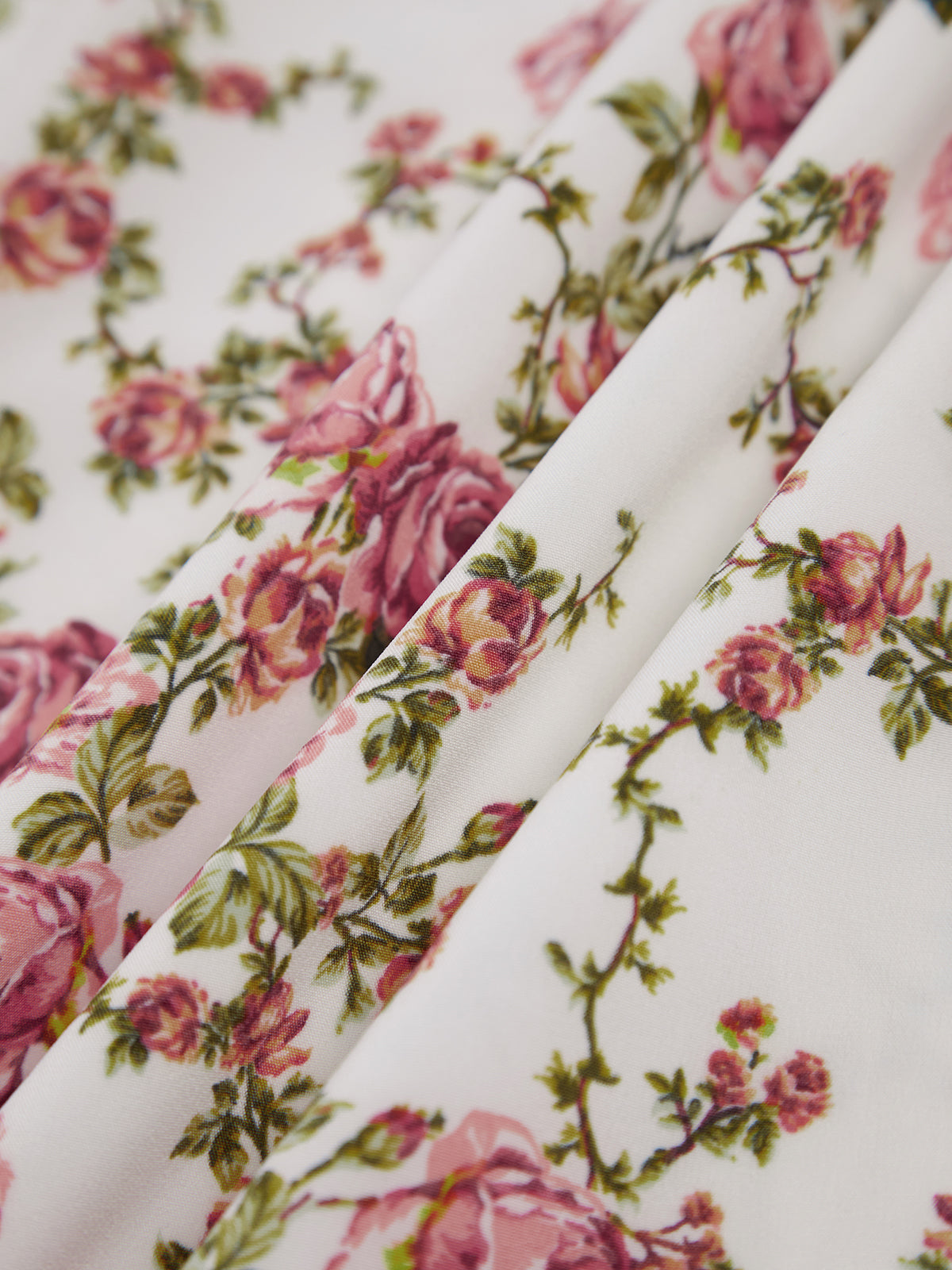 Rosebud geblümtes Midikleid