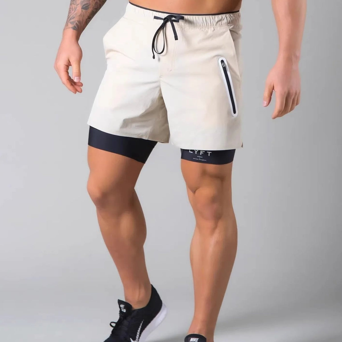 Herren Trainingsshorts mit Kompressionsfutter
