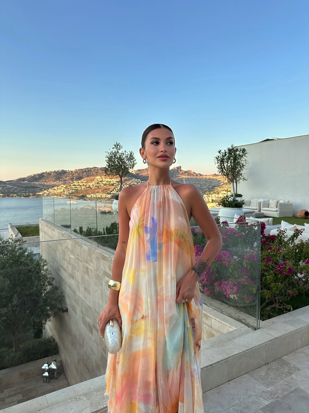 Corinna Damen bedrucktes Halterneck-Maxikleid