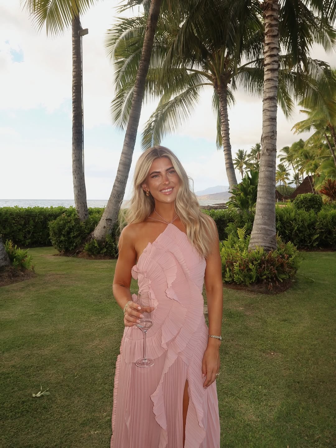 Eliza Damen plissiertes Rüschen-Maxikleid