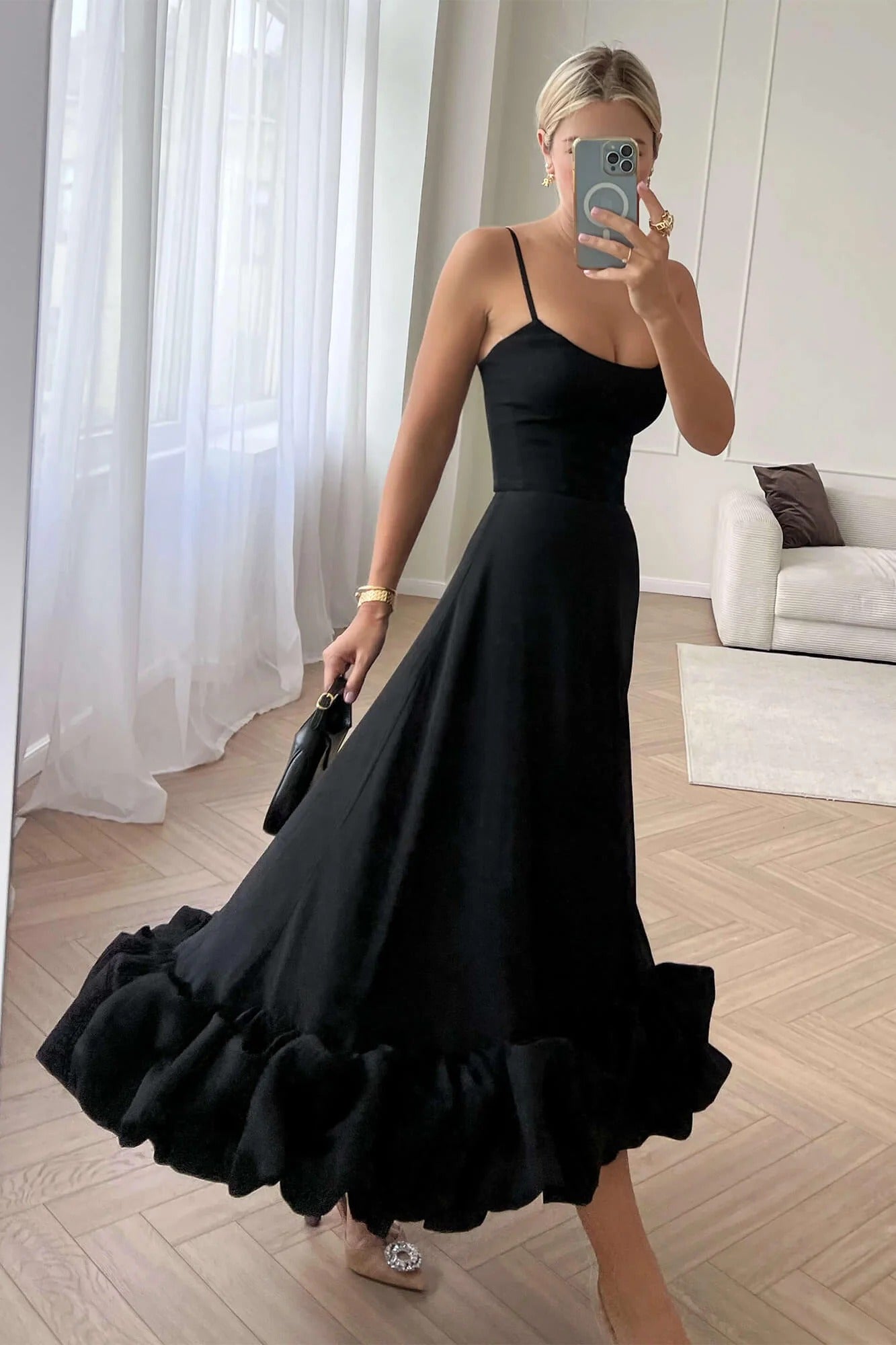 Heather ärmelloses ausgestelltes Midi-Ballkleid