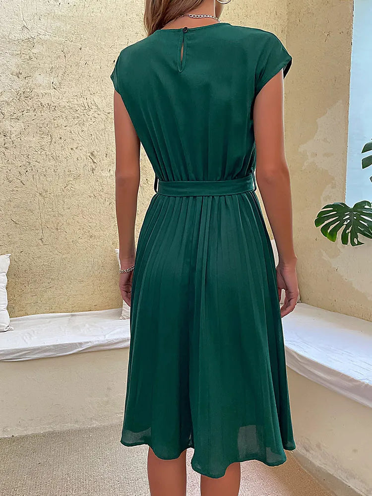 Sophie – Kurzärmeliges plissiertes lässiges Minikleid für den Sommer 2026