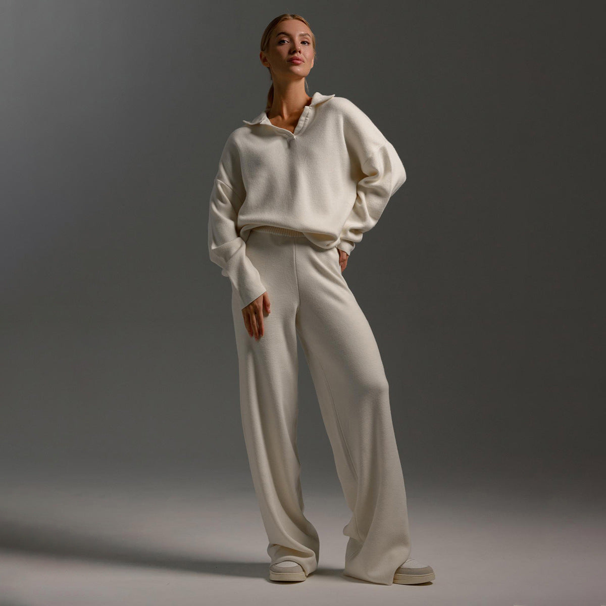 Damen Lounge Set mit Weitbein Hose und Polo Pullover