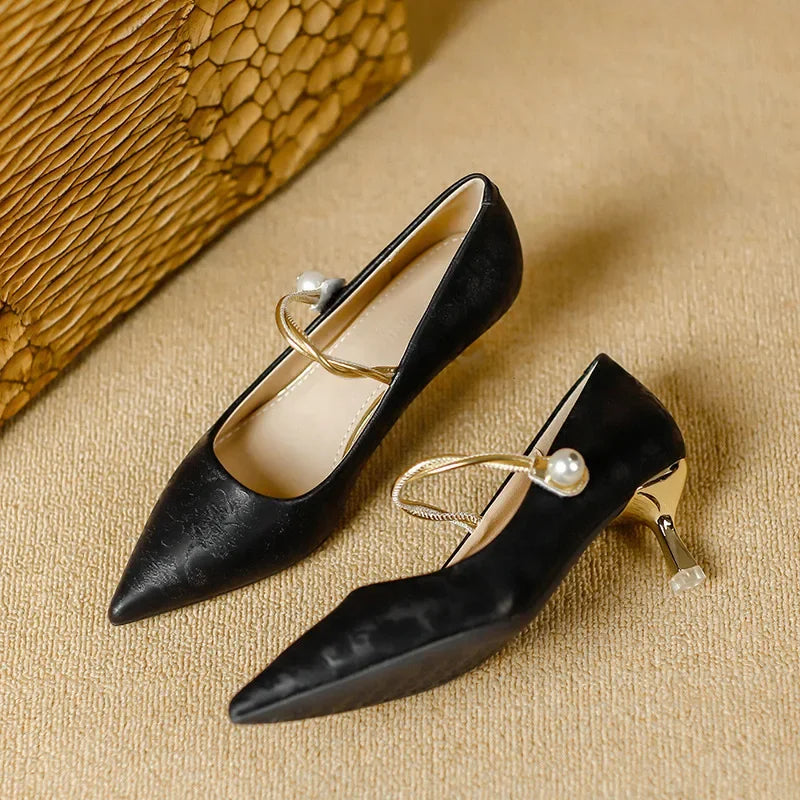 Damen Kitten Heels mit spitzer Zehenpartie