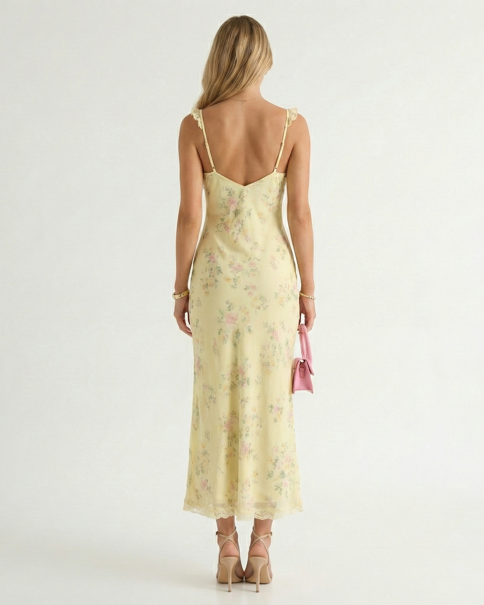 Sommerliches Blumenkleid