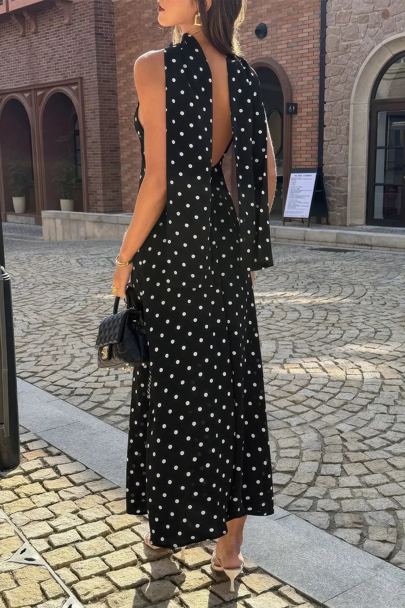 Damen ärmelloses Bodycon Slip Kleid mit Tupfen