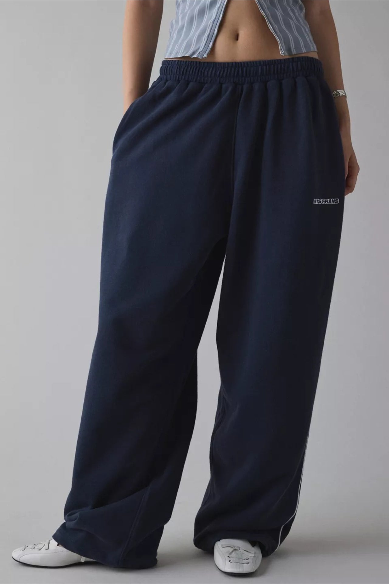 Lange bestickte Relax Strickhose mit elastischem Bund
