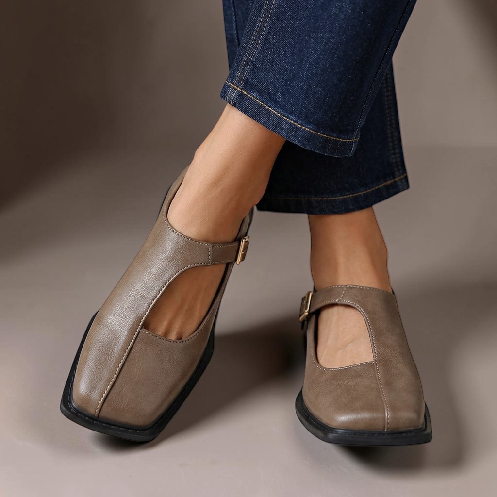 Damen Ballerinas mit T Riemen und bequemem Fußbett