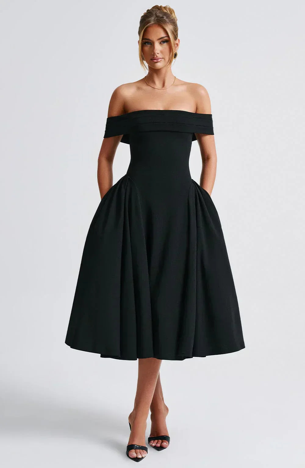 Nyx - Mühelos elegantes Midikleid