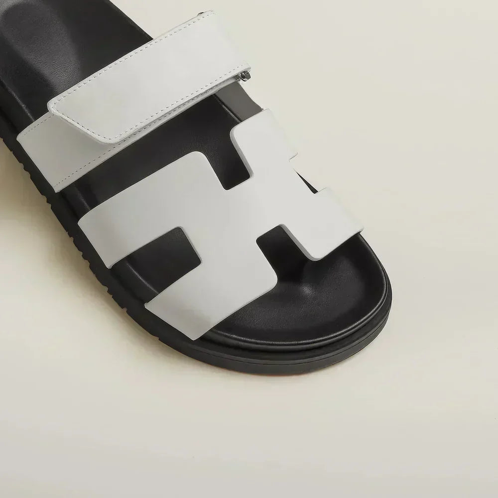 Lily Damen Sommer Sandalen mit verstellbaren Riemen Weiß