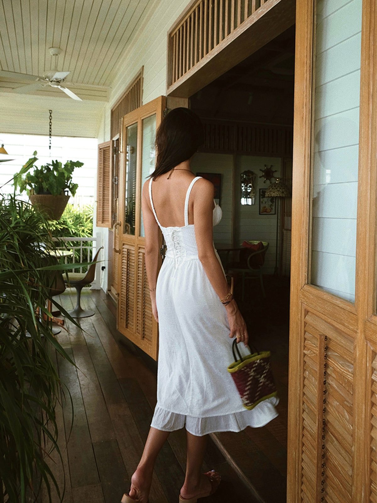 Damen ärmelloses Midi Kleid mit Knopfleiste und Rüschensaum